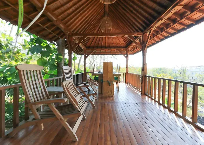 Villa The Laras Jimbaran (Bali)