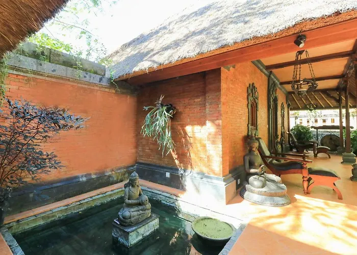 The Laras Villa